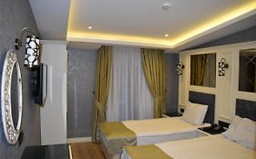 Grand Pamir Hotel Istanbul 3*